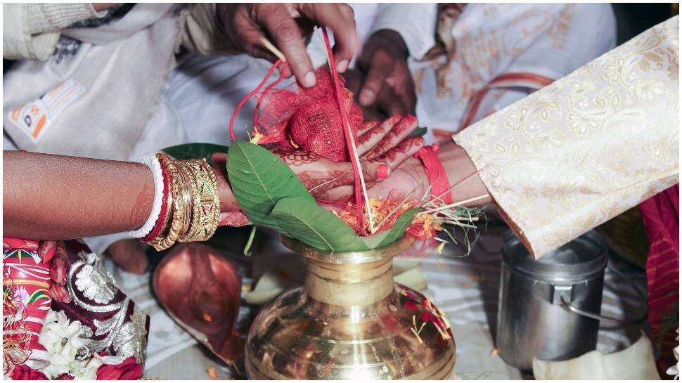 Indian wedding drama! Bride calls off marriage after 6 pheras, here&#039;s reason why