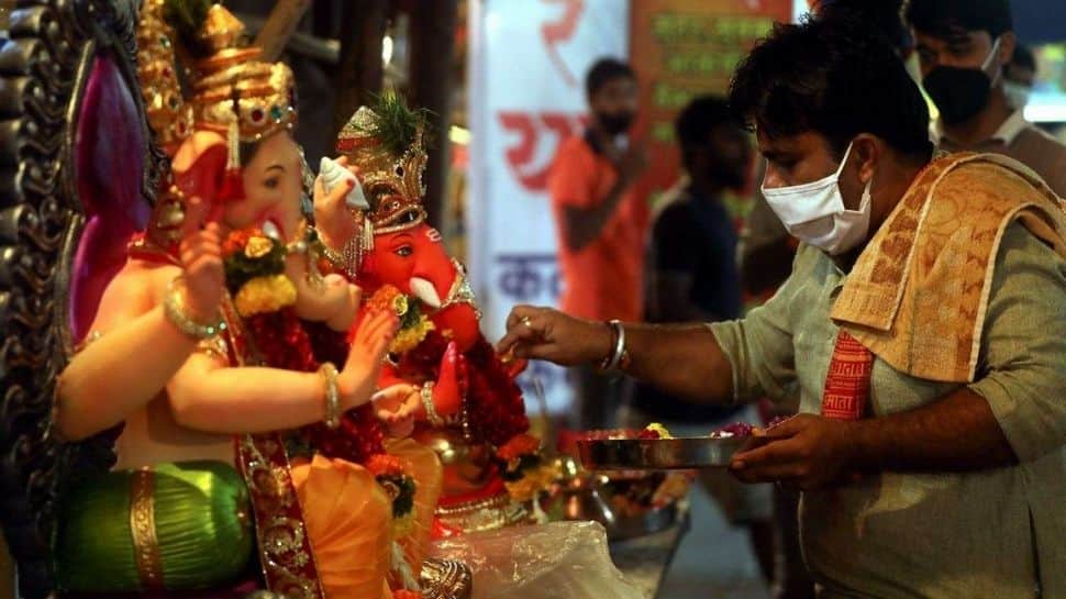Cap on idol's height, online darshan: Maharashta all set for a low-key Ganeshotsav for the second year in a row amid COVID