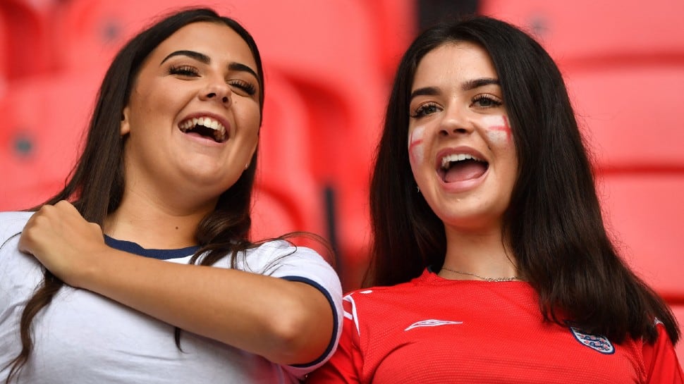 Young England fans came out in great numbers to support the Three Lions in their UEFA Euro 2020 last 16 game in Wembley in London. (Source: Twitter)