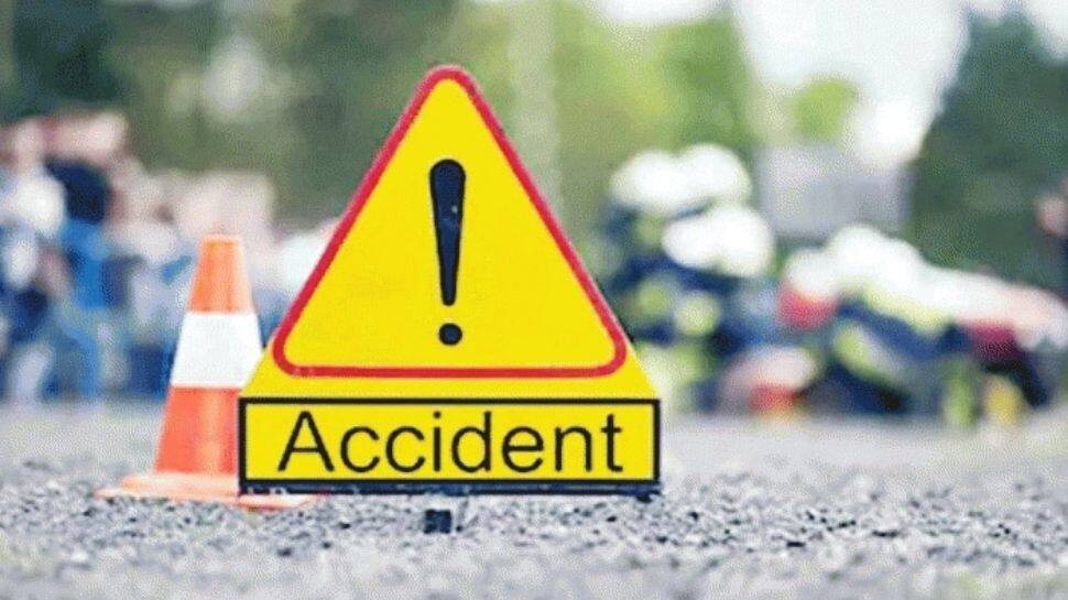 Police constable on motorcycle killed, at least 13 injured in Kolkata bus accident