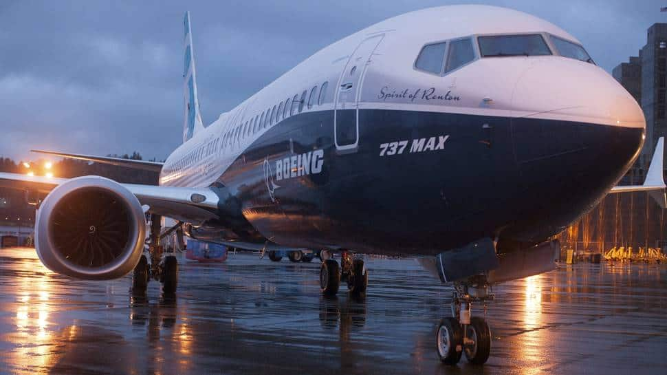 Boeing 737 cargo plane makes emergency landing in Pacific ocean, pilots rescued 