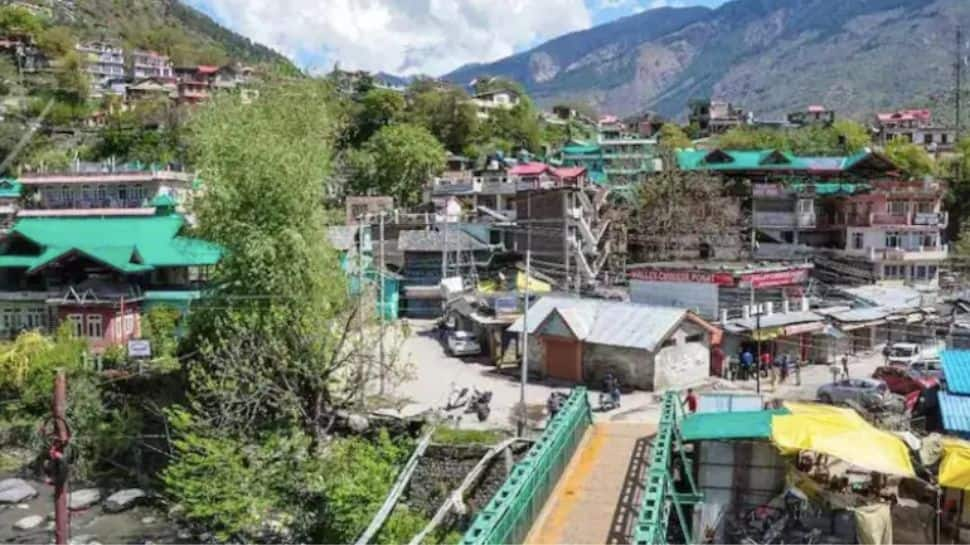 Tourists throng hills in Himachal as heatwave hits Delhi, north India 