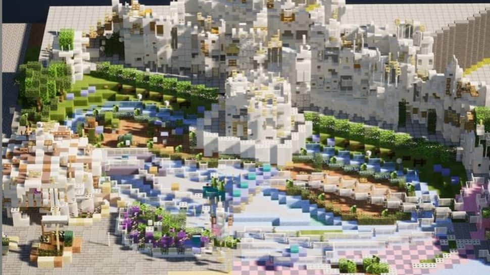 Disneyland inside Minecraft  