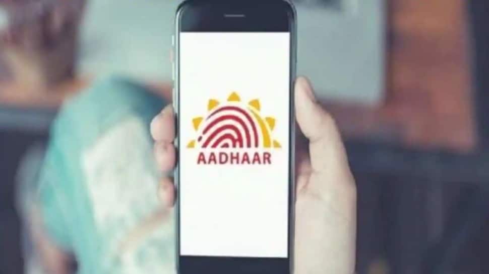 Aadhaar Card Update: Now you can avail 35 Services on mAadhaar App from home