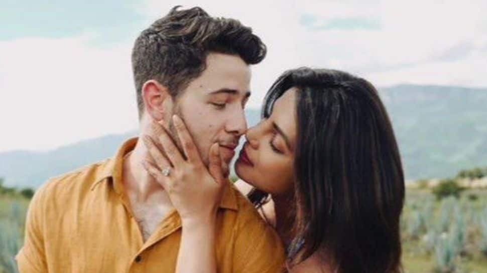 Priyanka Chopra calls Nick Jonas her &#039;firework&#039; in adorable throwback picture