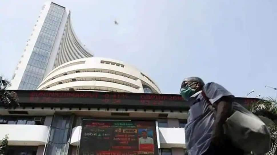 Sensex rallies 395 points led by banking, finance stocks