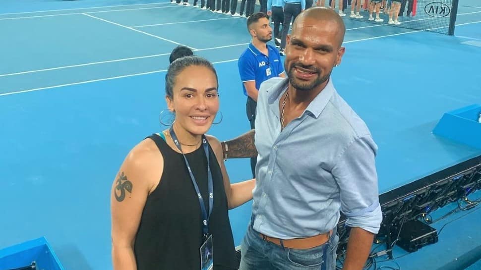 Delhi Capitals opener Shikhar Dhawan with wife Aesha attending a tennis match at Australian Open in Melbourne. (Source: Twitter)