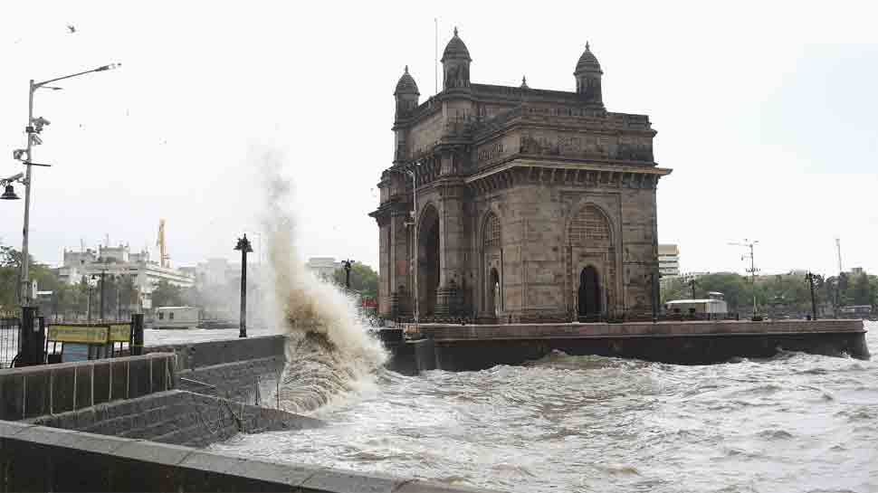 Maharashtra district goes under complete COVID lockdown, check what&#039;s allowed