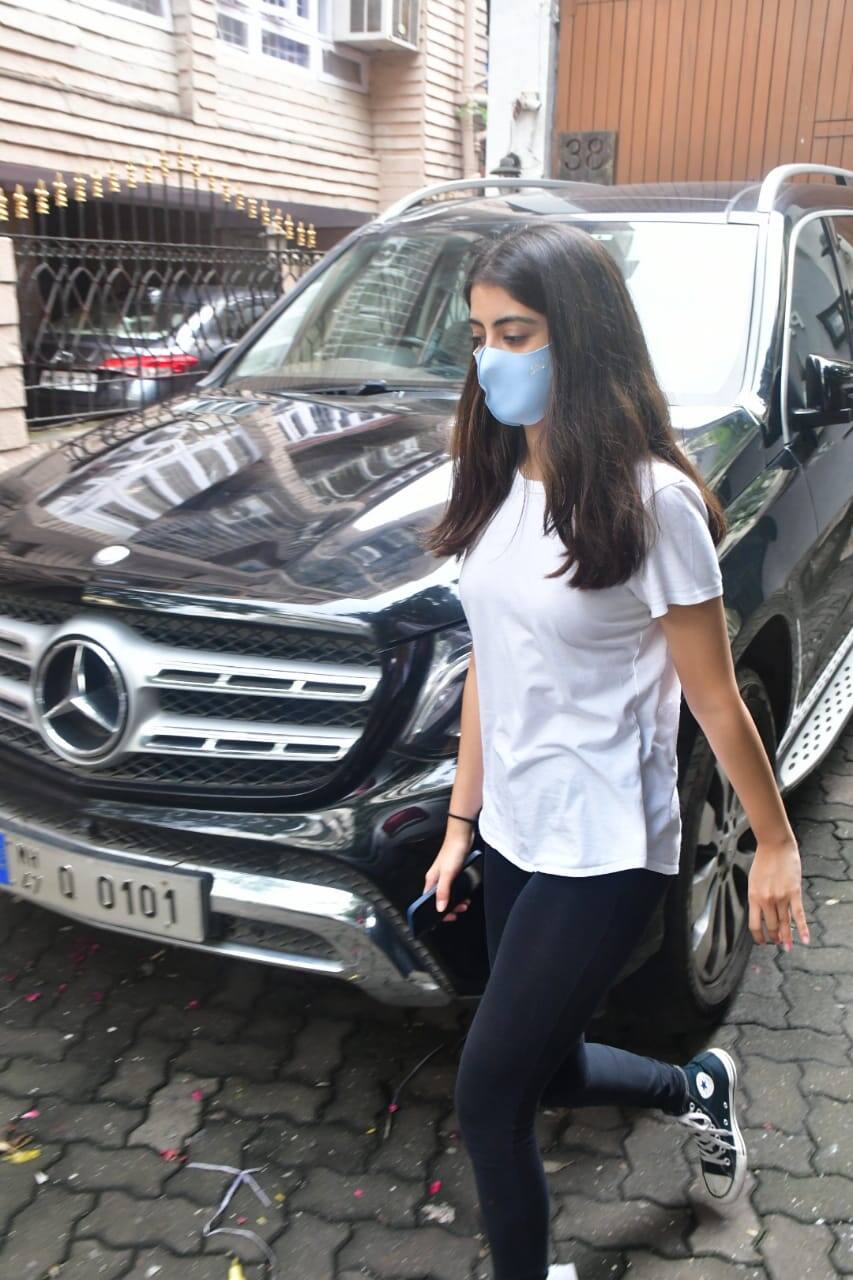 Amitabh Bachchan's granddaughter Navya Naveli Nanda was also spotted