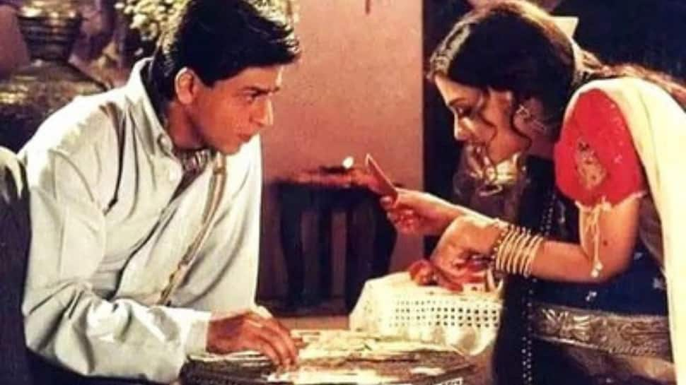 19 Years of Devdas: SRK reveals his dhoti kept falling down while filming the movie