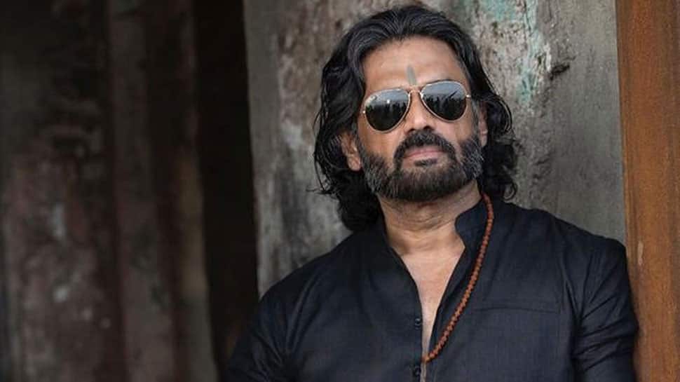 Suniel Shetty clarifies &#039;Sorry folks, no Delta variant in my society&#039; after BMC seals building due to rising COVID cases