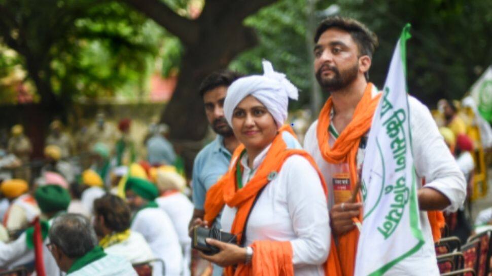 Farmers gather at Jantar Mantar to protest against Centre's three farm laws