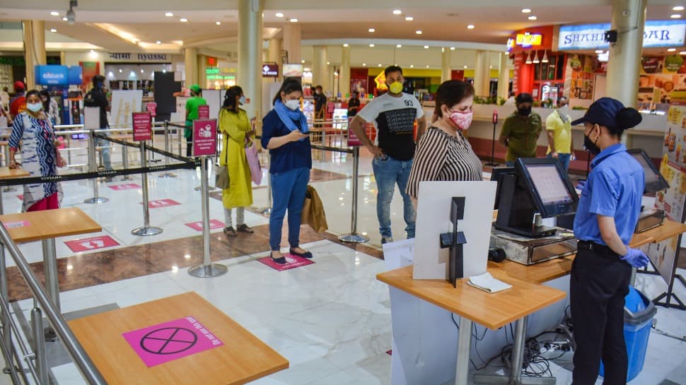 Malls and markets can continue functioning in Delhi 