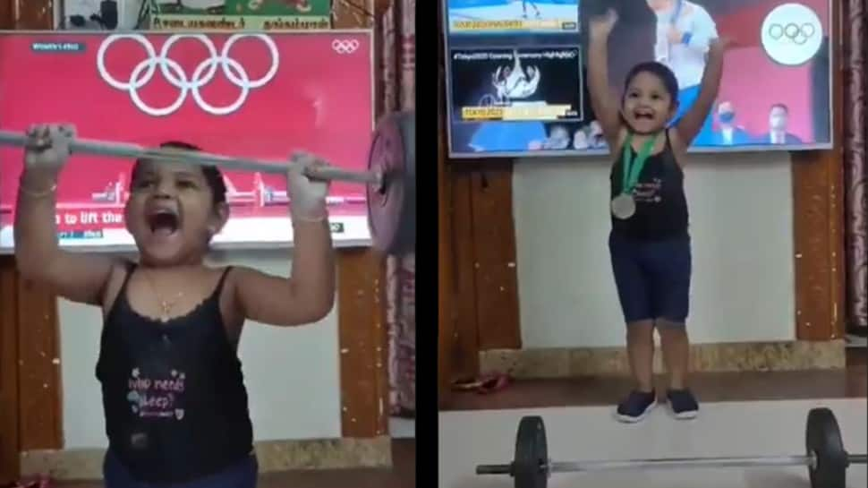 Adorable girl does stunning imitation of Mirabai Chanu’s Olympics Silver Medal Lift, leaves netizens in awe