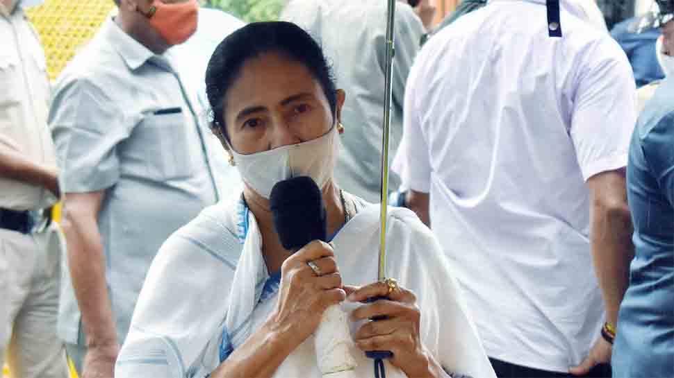 Mamata in Delhi pitches for 'Opposition Unity', says country will lead, we will follow