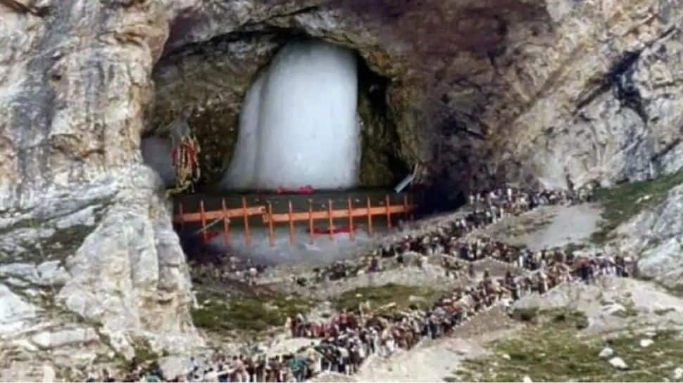 Cloudburst hits Amarnath cave in J&amp;K after Kishtwar, Ladakh