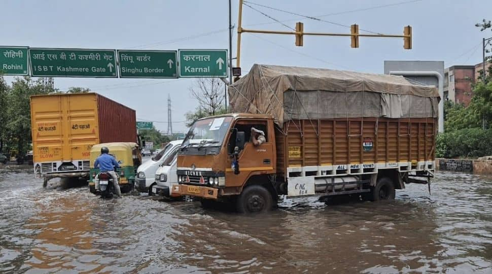 Waterlogging, traffic congestion in Delhi due to extensive rains, check important updates