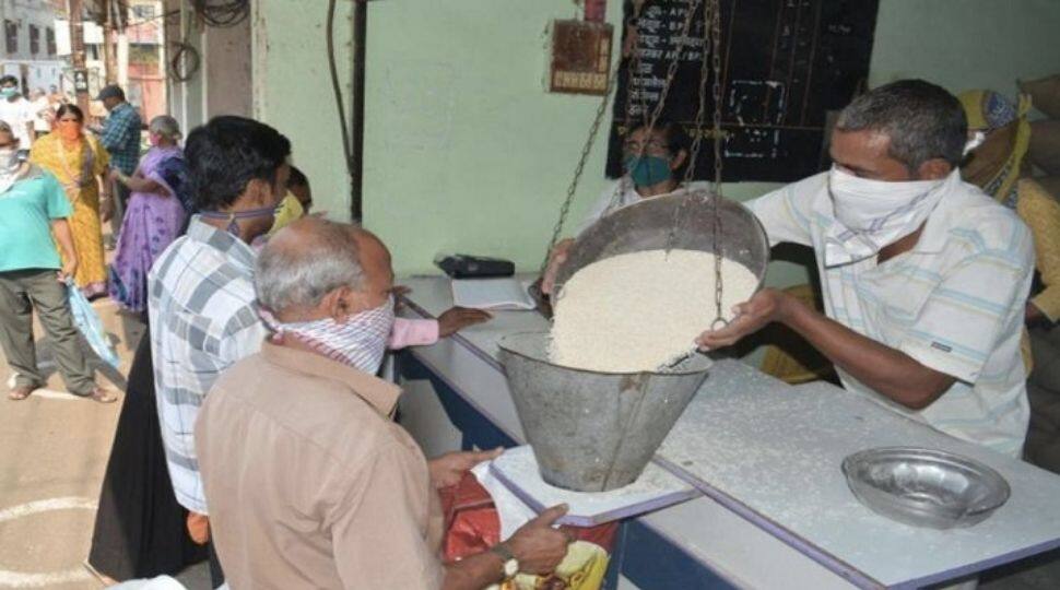 UP: Over 80 lakh beneficiaries will receive free food grains at 80,000 fair price shops under PMGKAY on August 5