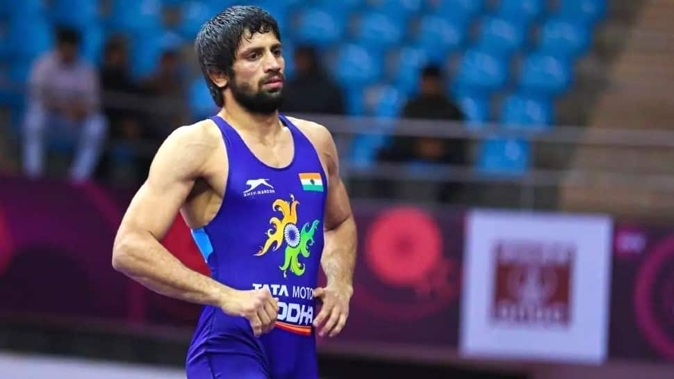 Tokyo Olympics wrestling: Double delight as Ravi Dahiya and Deepak Punia enter quarters