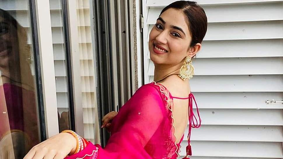 Newlywed TV actress Disha Parmar HITS back at trolls for not wearing sindoor, says &#039;it&#039;s my choice&#039;