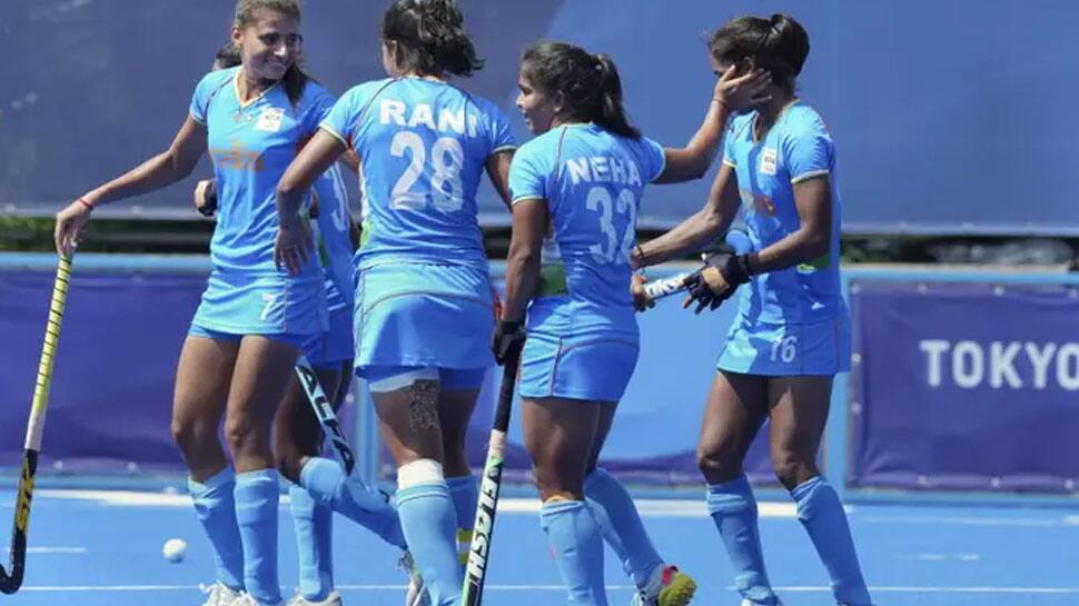 Rs 11 lakh for house if you win Olympic medal: Diamond trader to women's hockey team