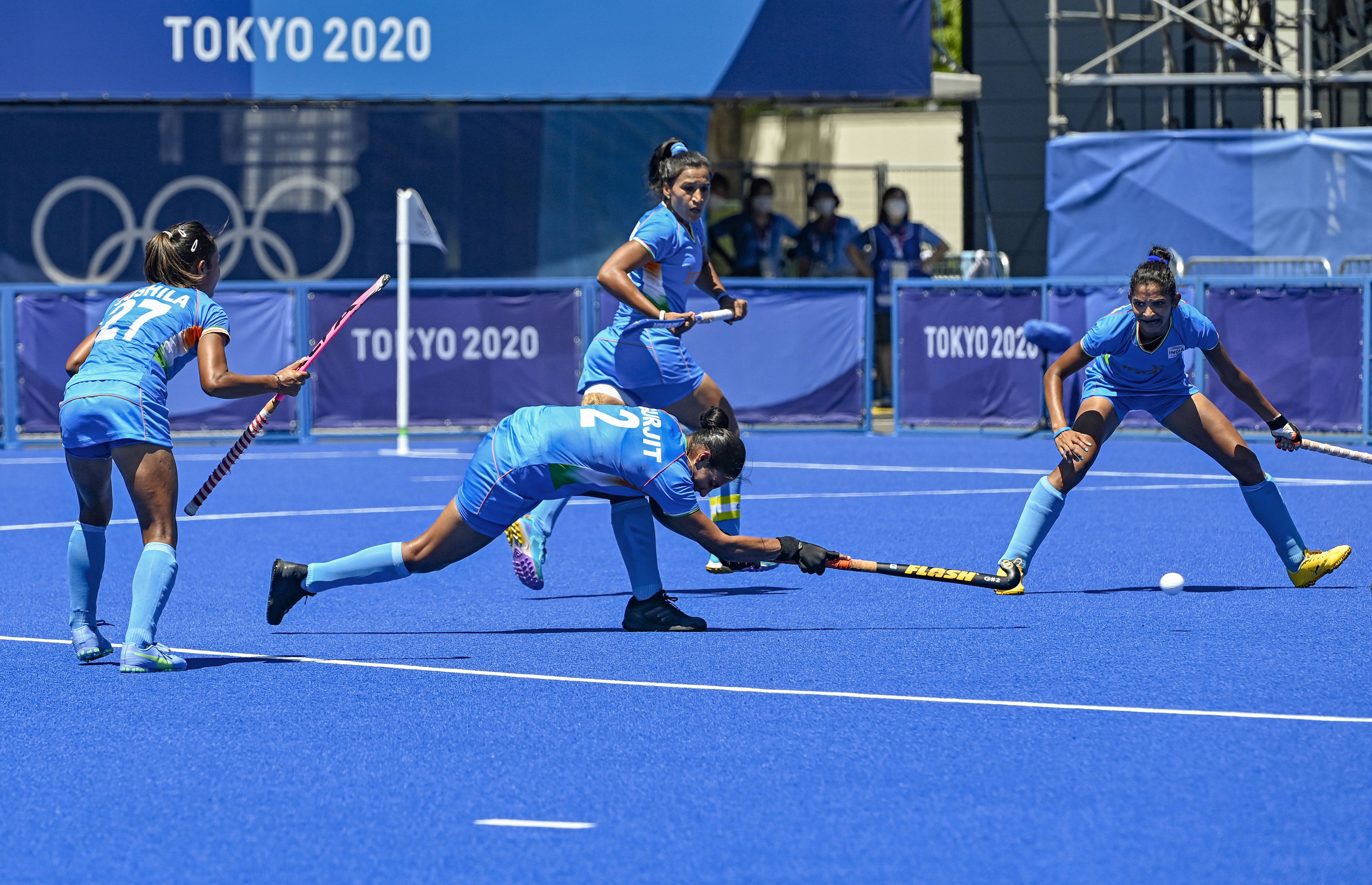 India's penalty corner goes in vain