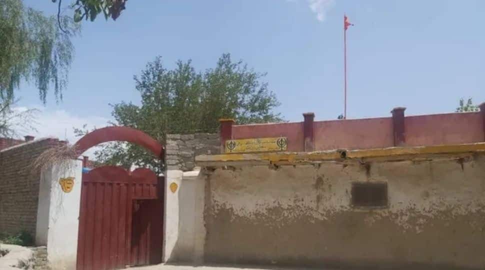 Afghanistan: Nishan Sahib restored at Paktia&#039;s Gurudwara Thala Sahib