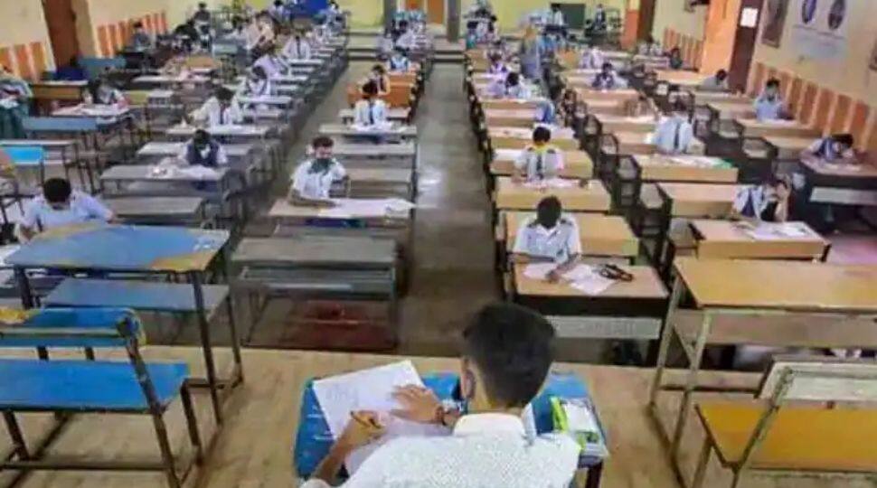 CBSE Offline Exams 2021 BIG Update: Class 10th, 12th exam timetable August 10