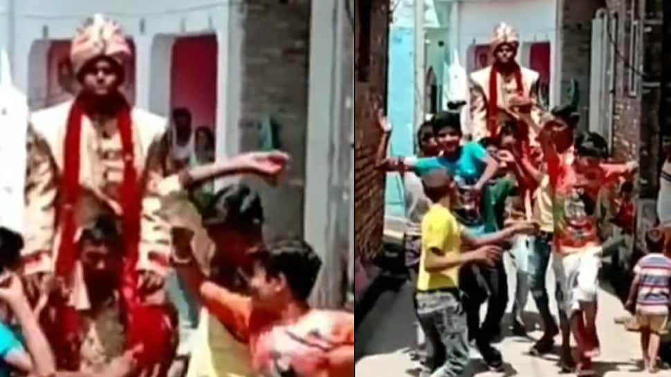 Gaon Ka Dulha! Groom got no ghoda or gaadi for the wedding - Watch viral video