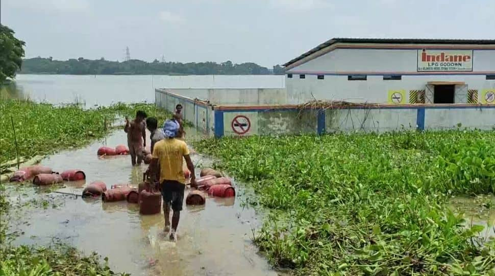 Several areas of Paschim Medinipur were flooded by the cumulative impact of a large amount of rainfall and overflowing of the Silaboti river.