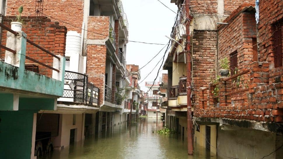 Flood water enters houses in Patna 