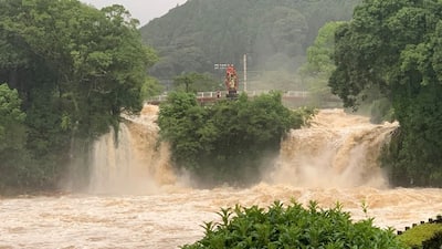 Heavy rain and mudslide warnings issued