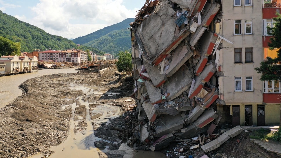 Turkey floods: Death toll rises to 70, over 40 still missing