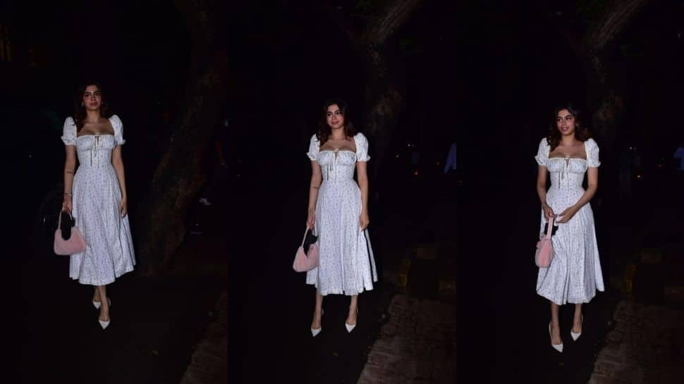 Khushi Kapoor looked like a dream!