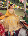 Mahira Khan pop yellow lehenga is best for any sangeet function