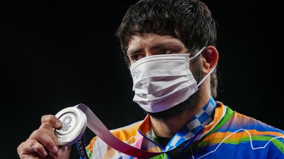 Ravi Dahiya Bal Vidyalaya: Tokyo Olympic silver medallist&#039;s school renamed after him 