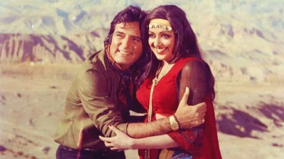 ICYMI: When Hema Malini, Feroz Khan were welcomed at Afghanistan for Dharmatma film shoot - Watch 