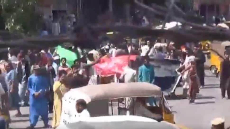 Taliban members fire at protesting crowd in Afghanistan's Jalalabad, watch video
