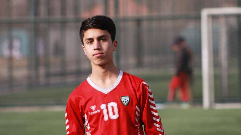 Afghanistan footballer dies in fall from plane at Kabul: Report
