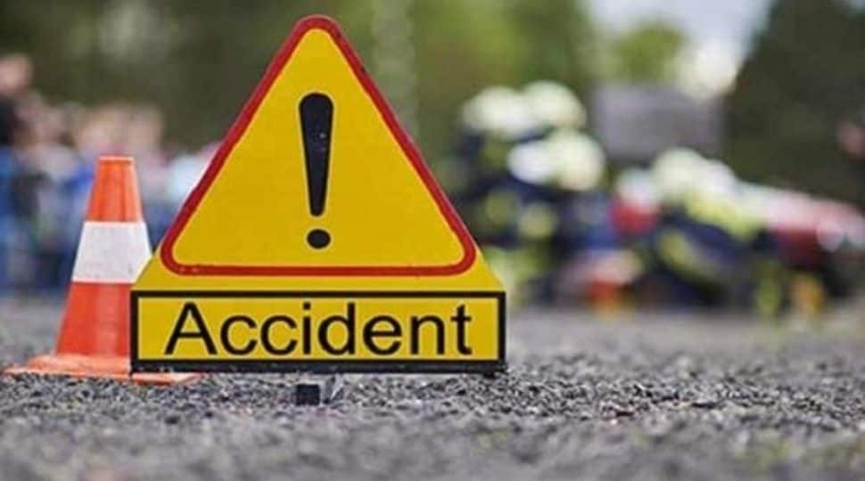 Maharashtra: 13 labourers killed, 2 injured as tipper truck overturns on Samruddhi Expressway in Buldhana district