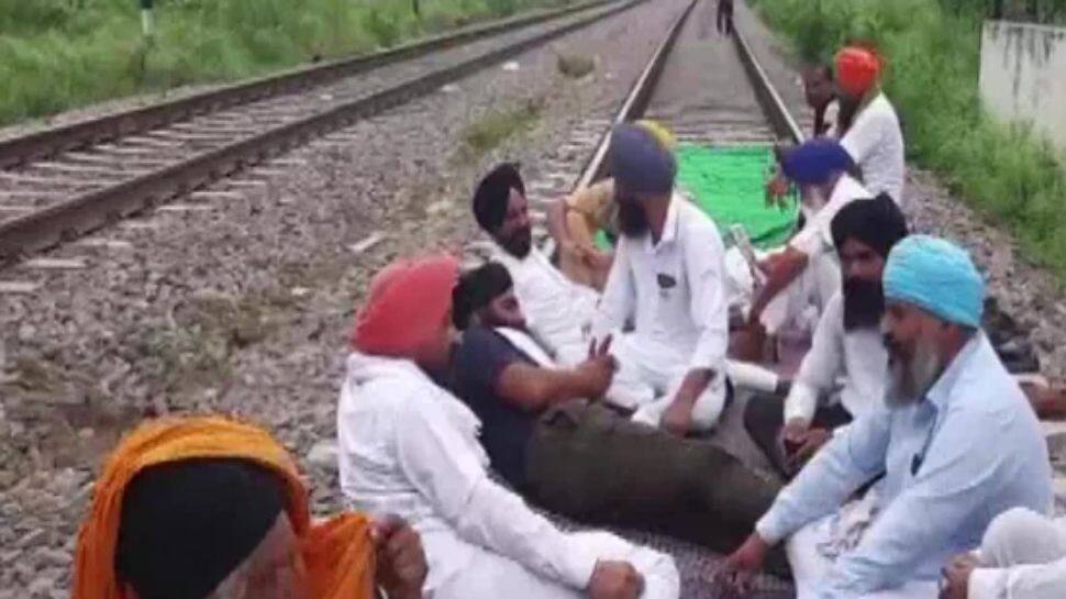 Sugarcane price hike: 50 trains cancelled on second day of farmers&#039; protest in Punjab&#039;s Jalandhar