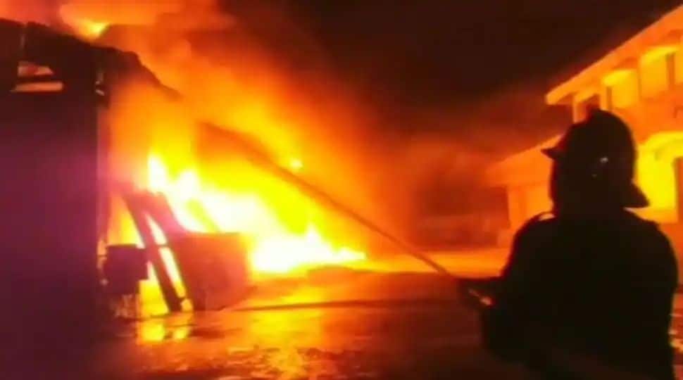 Major fire breaks out in Maharashtra's Bhiwandi: 4 shops gutted, nobody injured