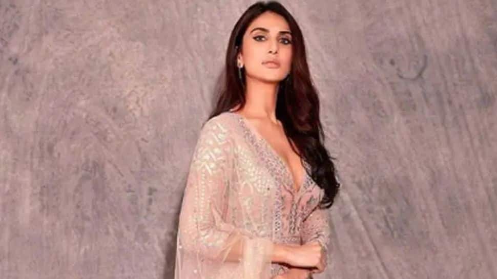Vaani Kapoor birthday special: Times when &#039;BellBottom&#039; actress shut down trolls with classy replies!