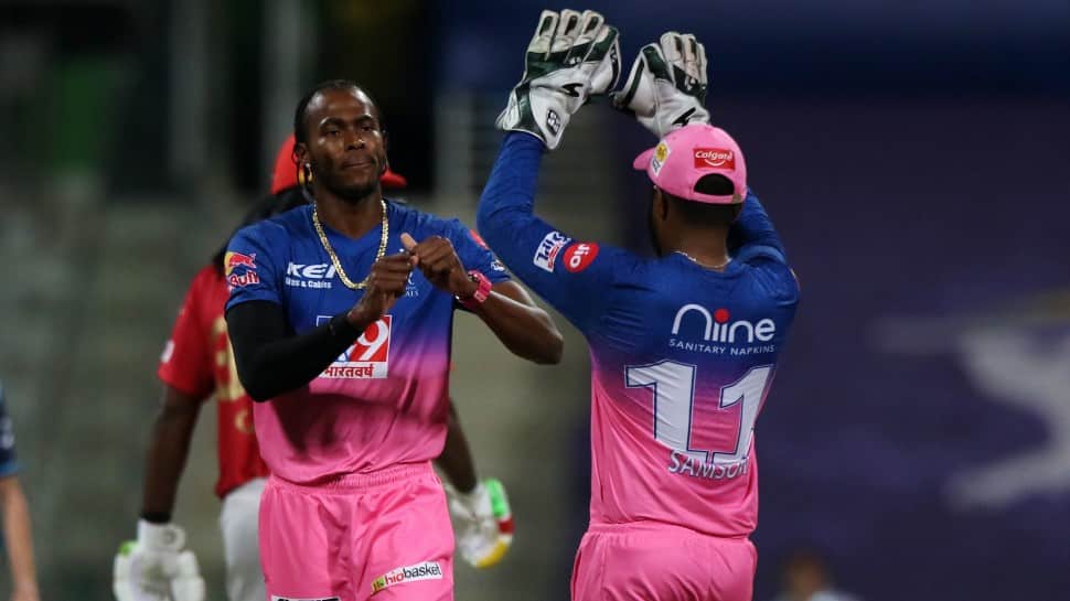 Rajasthan Royals and England paceman Jofra Archer is out of IPL 2021 due to an elbow injury. (Source: Twitter)
