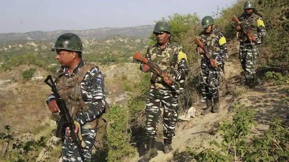 Jammu and Kashmir: Encounter underway between security forces, terrorists in Baramulla