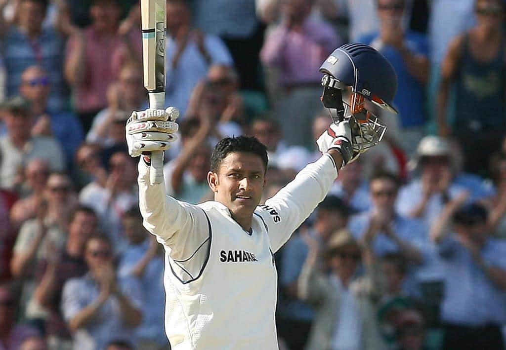 Rahul Dravid led India to a 1-0 win over England in a three-match Test series capped off by Anil Kumble's maiden hundred in the third Test. (Source: Twitter)