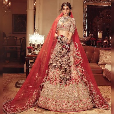 Kriti Sanon turns muse for Manish Malhotra