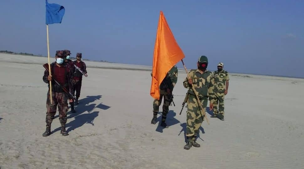 &#039;Bandhu Bachao&#039;: BSF rushes as Bangladesh Border troops encircled by smuggler call for help