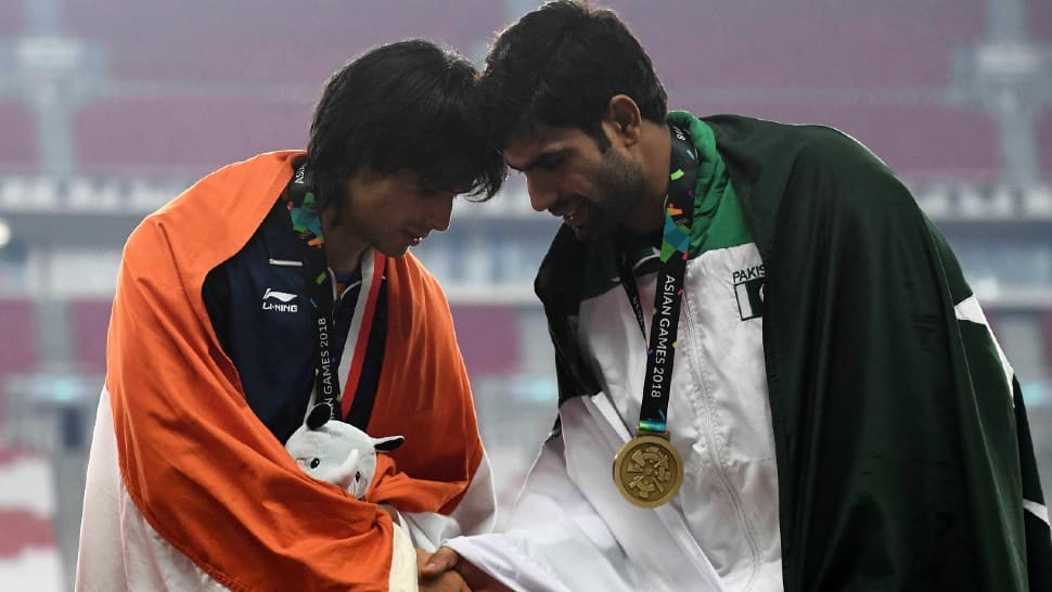 ‘Bhai give this javelin to me’, when Pakistan’s Arshad Nadeem did THIS to Neeraj Chopra before final