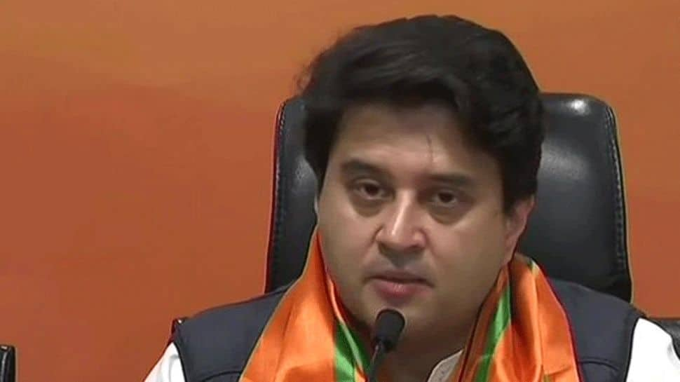 Aviation Minister Jyotiraditya Scindia urges states, UTs to rationalise VAT on jet fuel within 1-4% range